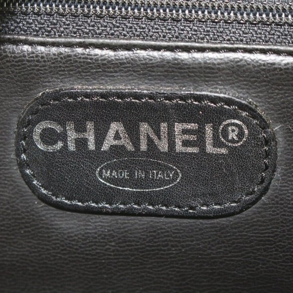 Chanel Black Caviar Dopp Toiletry Case Vanity Pouch 3CJ0113 - Picture 2 of 11